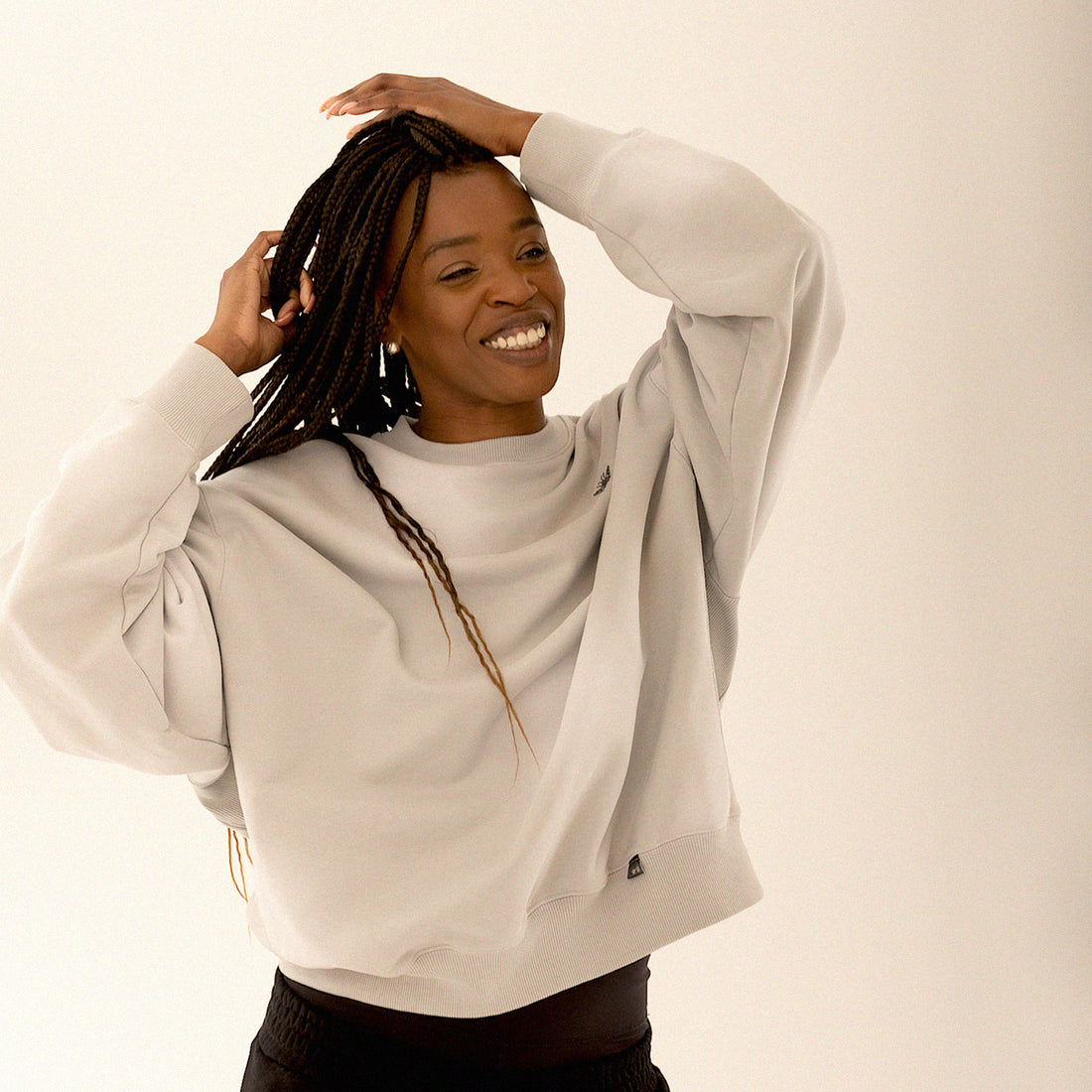 Grey Iconic BEE Sweatshirt - front view